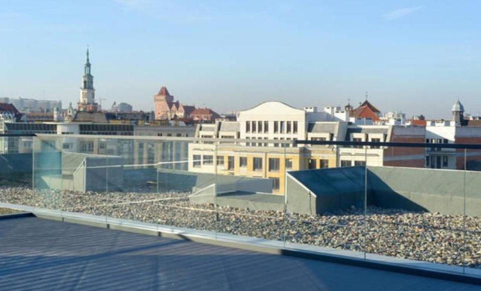 Poznan Şehir Merkezi yakınında 35 m2 stüdyo , 1 banyolu Dış mekan fotoğraf