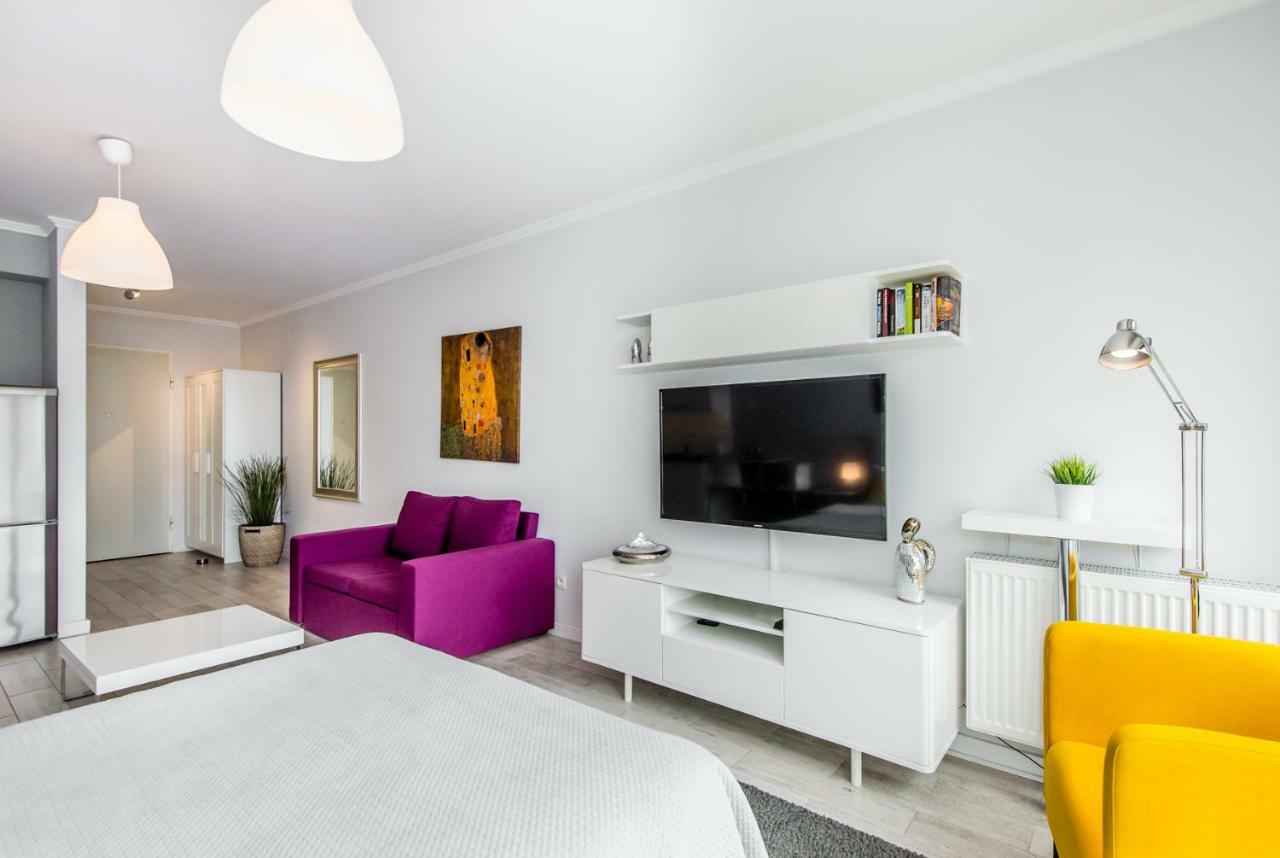 Poznan Şehir Merkezi yakınında 35 m2 stüdyo , 1 banyolu Dış mekan fotoğraf